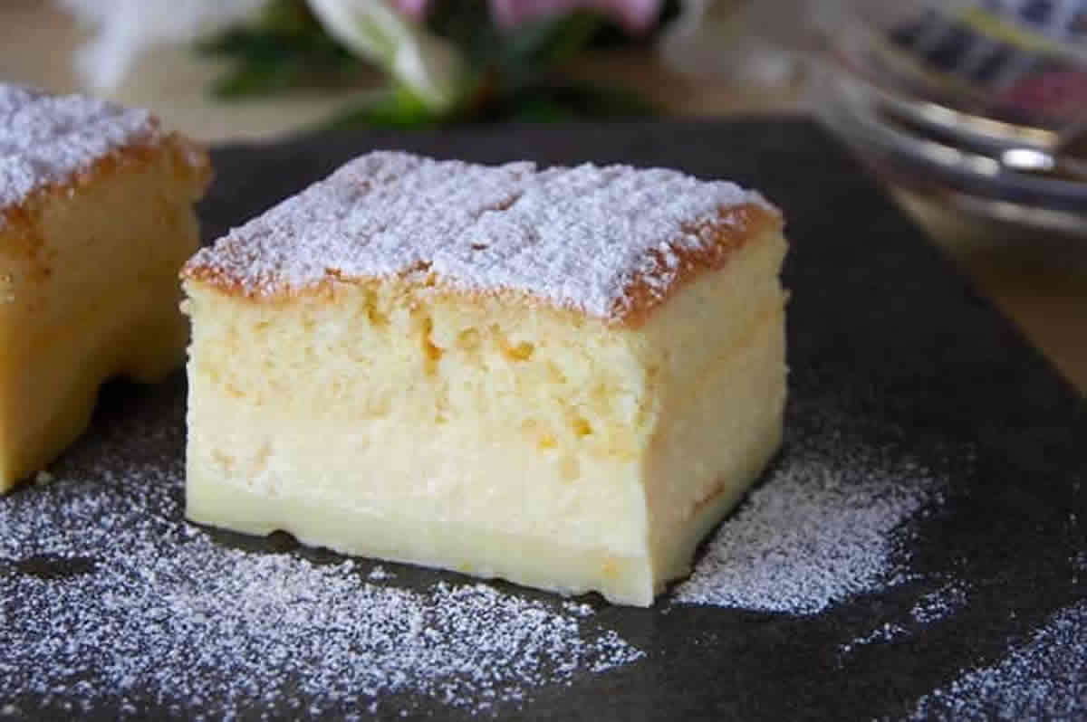 Gâteau Magique à la noix de coco - Une surprenante gourmandise tropical