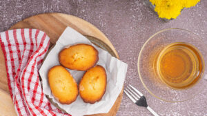 Madeleines au citron : Des petites pâtisseries françaises douces et moelleuses