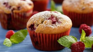 Muffins au chocolat blanc et aux framboises : Un vrai plaisir pour les papilles