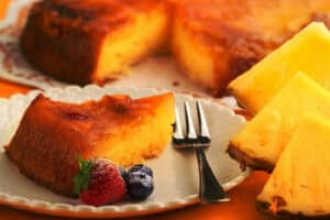 Gâteau à l'ananas et au lait de coco : Un dessert moelleux au goût exceptionnel
