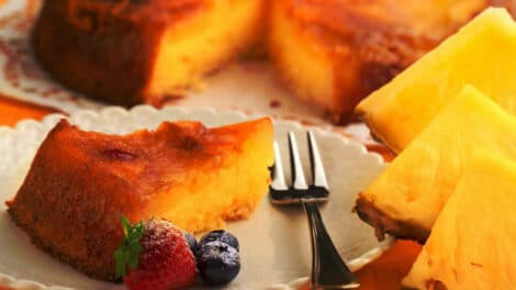 Gâteau à l'ananas et au lait de coco : Un dessert moelleux au goût exceptionnel