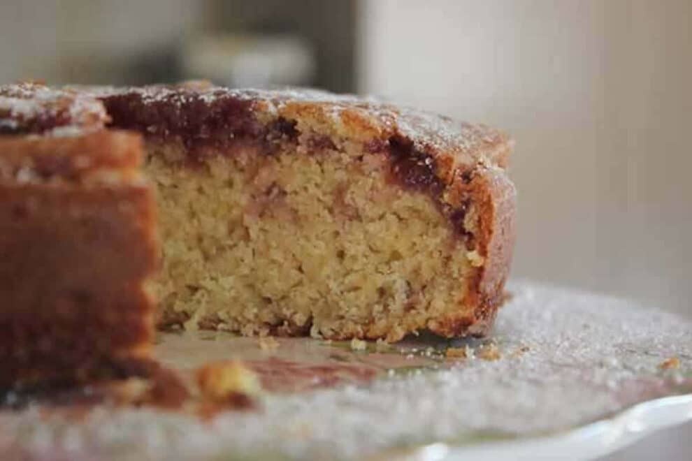 Gâteau extra-moelleux à la confiture : Un délice à savourer