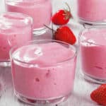 Mousse à la fraise légère sans œufs : Une saveur irrésistible et un goût frais et naturel