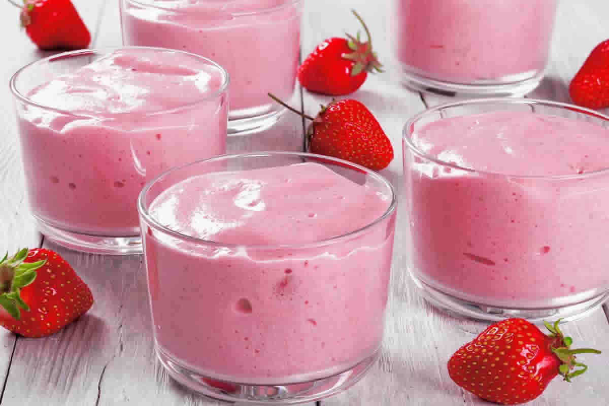 Mousse à la fraise légère sans œufs : Une saveur irrésistible et un goût frais et naturel