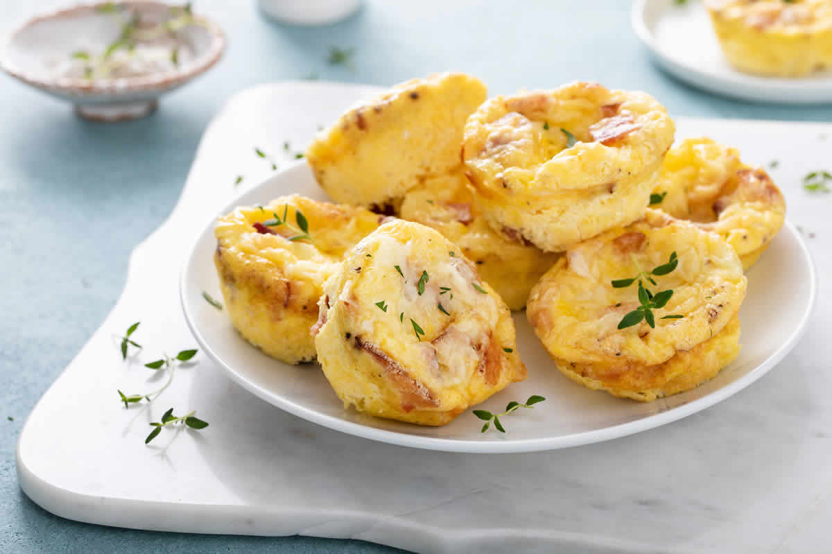 Muffins aux lardons et oignons : Une gâterie savoureuse à essayer