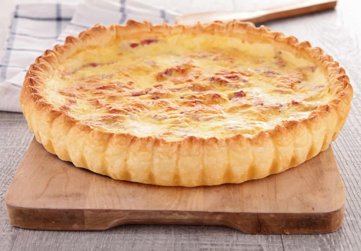 Quiche au jambon et fromage blanc : Un plat délicieux et facile à préparer
