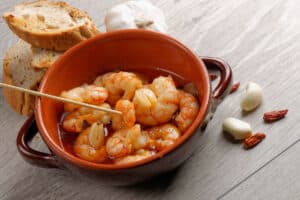 Crevettes Pil Pil – Un plat de fruits de mer classique espagnol