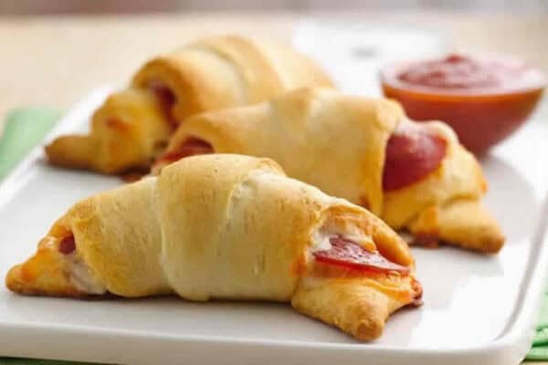 Croissants apéritif au lardon : Un délice en bouche pour des moments conviviaux