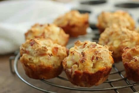 Muffins au jambon et mozzarella : Une recette simple qui impressionnera à coup sûr vos convives