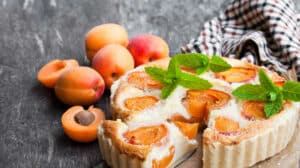 Tarte crémeuse aux abricots - Une douceur estivale alliant douceur et acidité