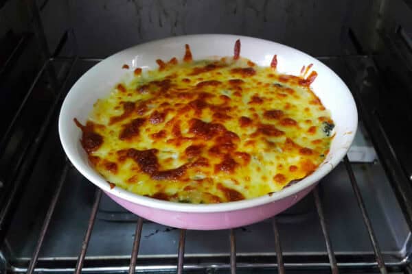 Gratin de poulet aux épinards : Une recette savoureuse