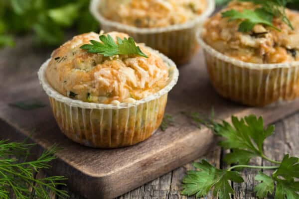 Muffins à la feta et courgette : Une explosion de saveurs