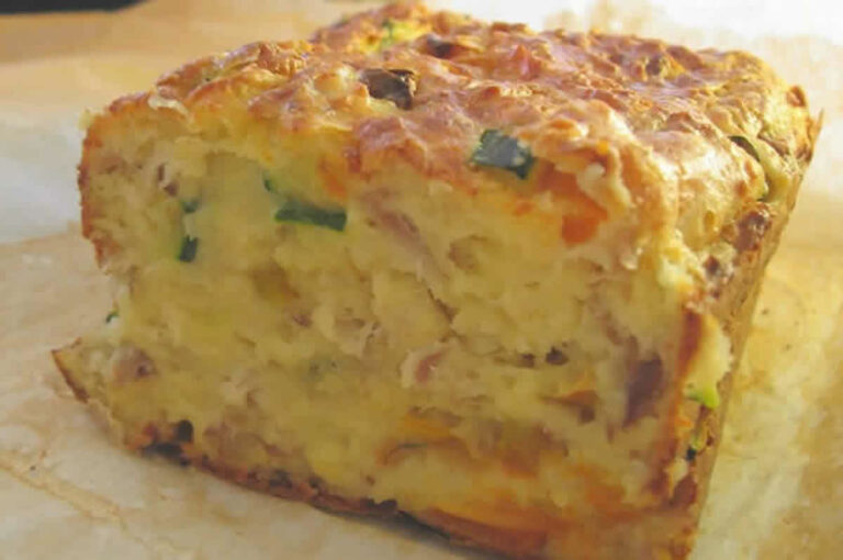 Pain de courgettes au surimi : Une explosion de saveurs en une bouchée