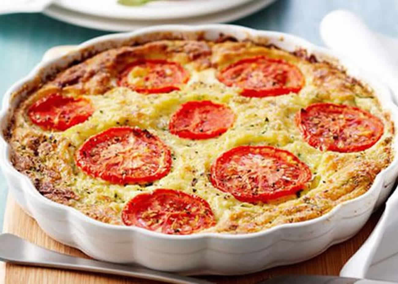 Quiche sans pâte au thon et tomates : Un délice rapide pour toutes les occasions