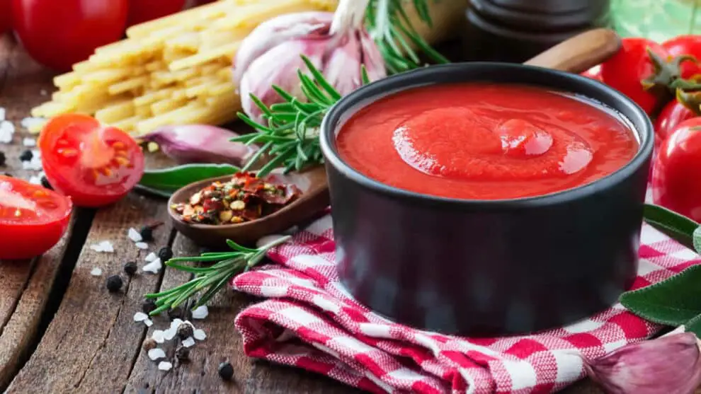 Sauce tomate Maison classique : Le guide ultime pour une saveur inégalée