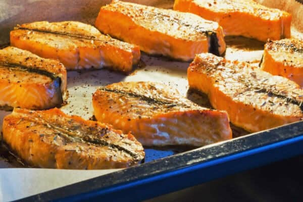 Filet de saumon au four : Un plat savoureux et délicat