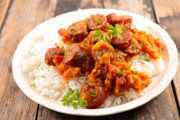 Rougail saucisse Réunionnais : Le délice créole épicé