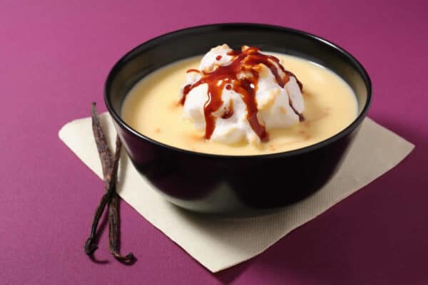 Îles flottantes : Un voyage culinaire léger et envoûtant