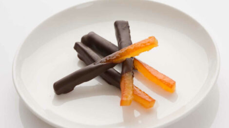 Orangettes au chocolat : Un délice croustillant et parfumé