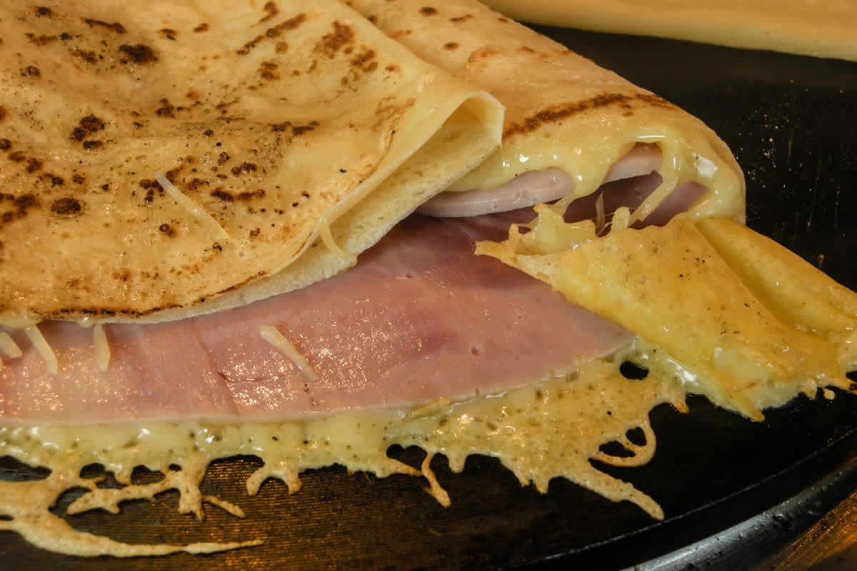 Crêpes farcies au jambon et au comté : Un régal simple et gourmet
