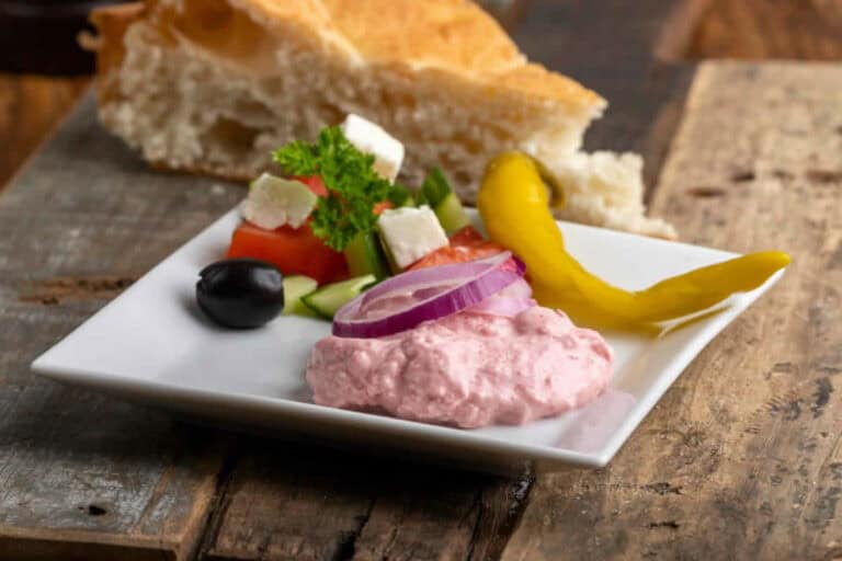 Tarama Maison : Un Voyage Gourmand en Méditerranée