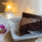 Délice Absolu: Gâteau au chocolat moelleux et fondant à tomber