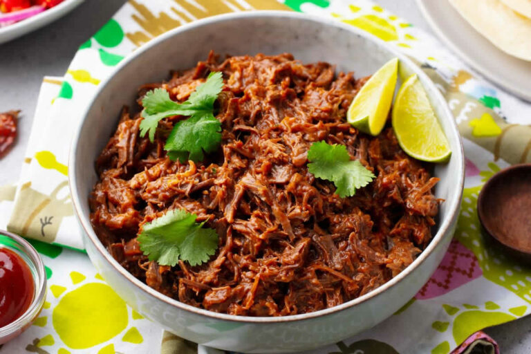 Effiloché de boeuf fondant: Un délice réconfortant