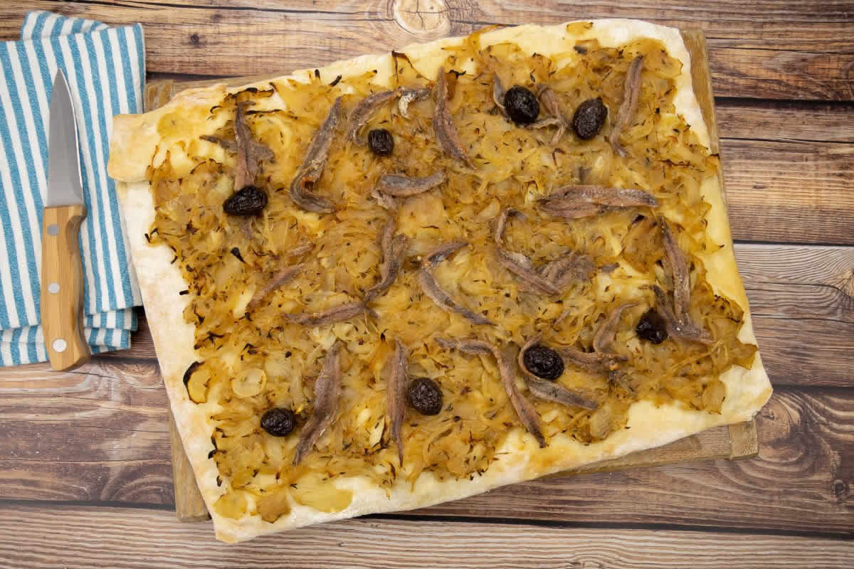 Pissaladière Provençale : Une ode aux saveurs du sud