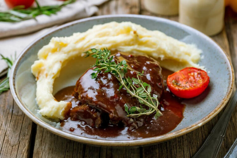 Joue de Bœuf à l'Alsacienne: Un voyage culinaire authentique