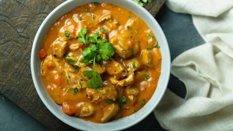 Poulet au curry au Cookeo: Une recette exquise et succulente