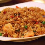 Riz sauté aux crevettes: Le secret pour un repas exquis et rapide