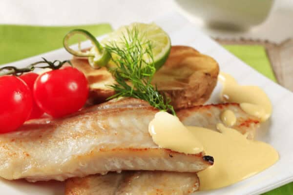 Délice marin express : Filet de lieu noir croustillant à la poêle