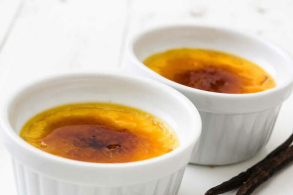 Crème Brûlée à la Vanille au Thermomix : Le Dessert Chic Simplifié pour un Résultat Digne d'un Chef !