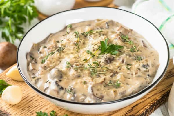 Champignons à la crème au Thermomix : la recette facile et crémeuse pour un accompagnement délicieux