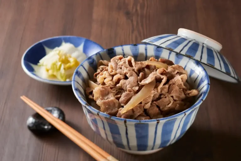 Boeuf sauté aux oignons chinois