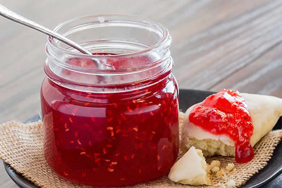 Confiture de framboises au thermomix